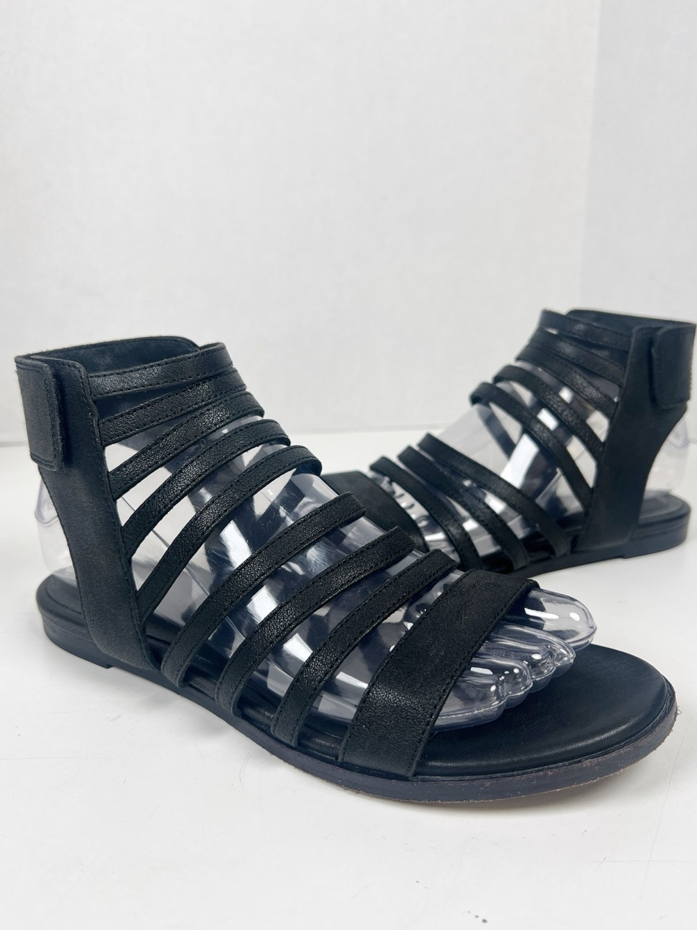EILEEN FISHER Women’s‎ Size 6.5 Black Leather Otto Strappy Gladiator Sandals